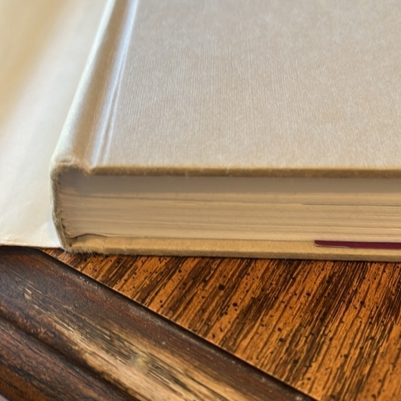 Rare hardcover “Royal Children” - Ingrid Seward and hardcover “William and Kate” - Picture 4 of 11